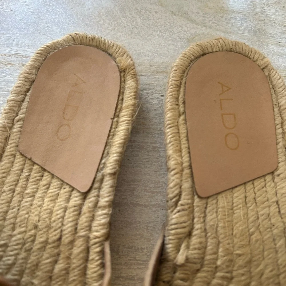 Aldo Dolci Gold Metallic Espadrille Sandals Reptile Crocodile Print Leather 9